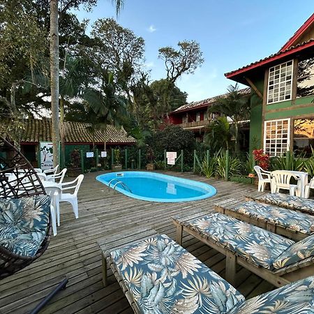 Pousada Canoa Azul Na Praia Da Ferrugem Garopaba Exterior foto