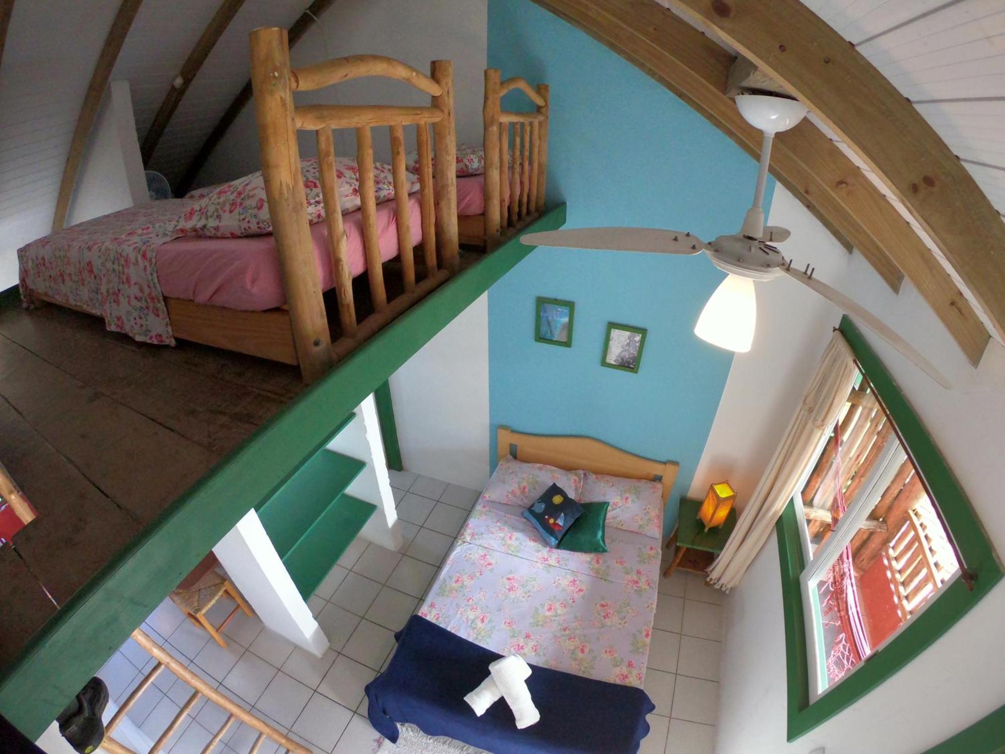 Pousada Canoa Azul Na Praia Da Ferrugem Garopaba Zimmer foto